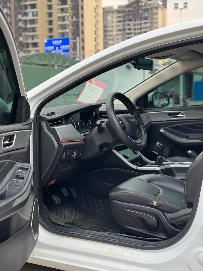 2019 Chery Arrizo 5 1.5L 116HP L4 5MT,autocango,china used car exporter,china ev exporter,chinese used car exporter,chinese used ev exporter
