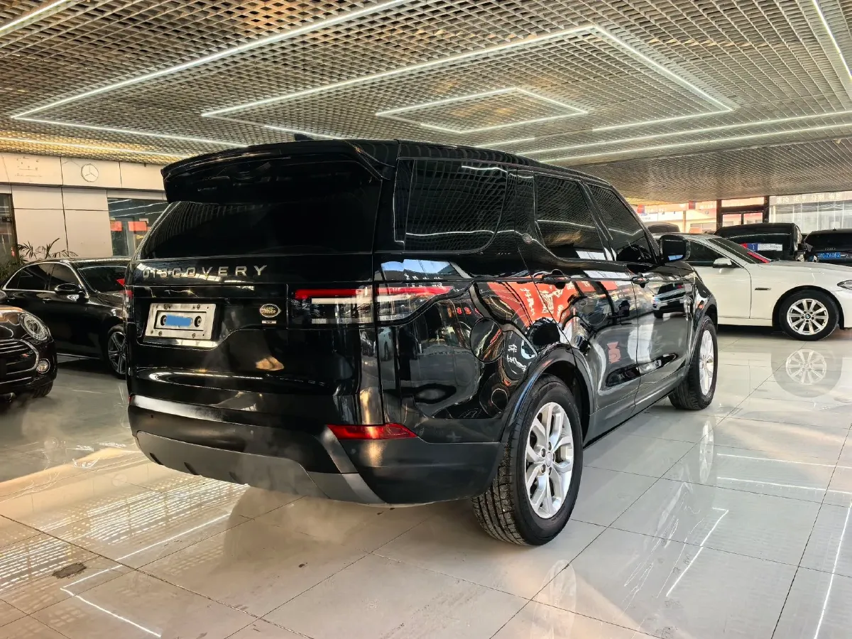 2017 Land Rover Discovery 3.0T 340HP V6 8AT,autocango,china used car exporter,china ev exporter,chinese used car exporter,chinese used ev exporter