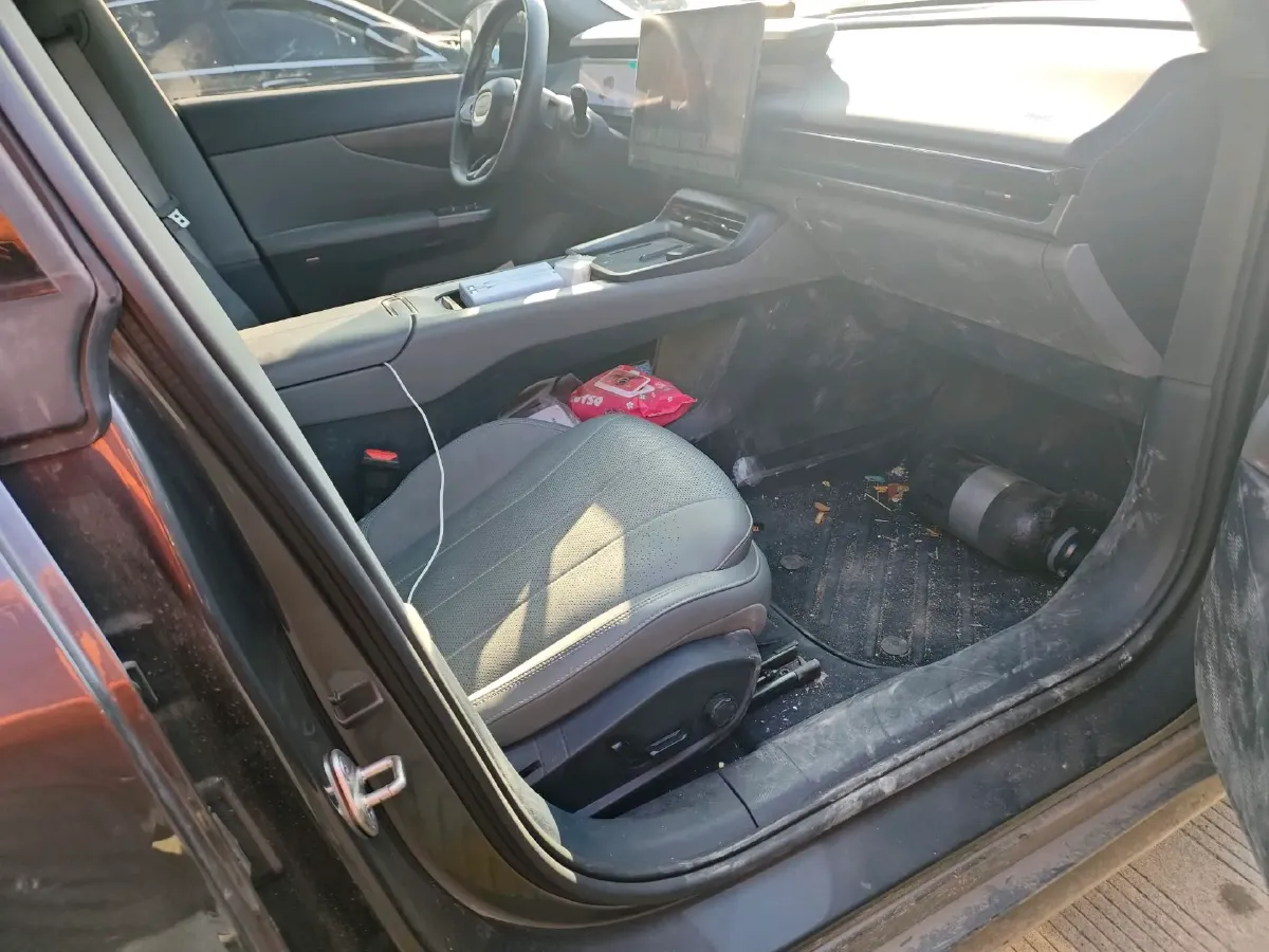 2024 LYNK&CO 01 2.0T 254HP L4 8AT,autocango,china used car exporter,china ev exporter,chinese used car exporter,chinese used ev exporter