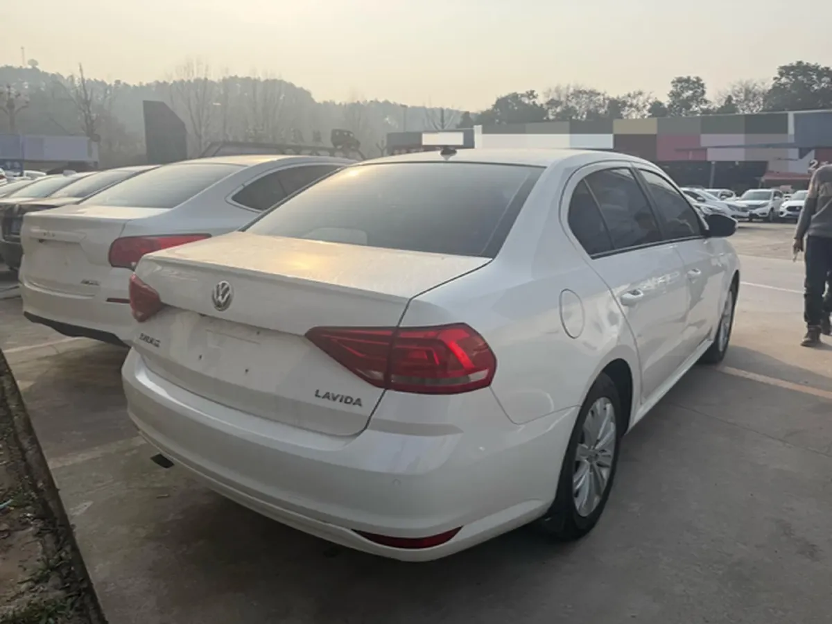 2017 Buick Excelle 1.5L 114HP L4 5MT,autocango,china used car exporter,china ev exporter,chinese used car exporter,chinese used ev exporter
