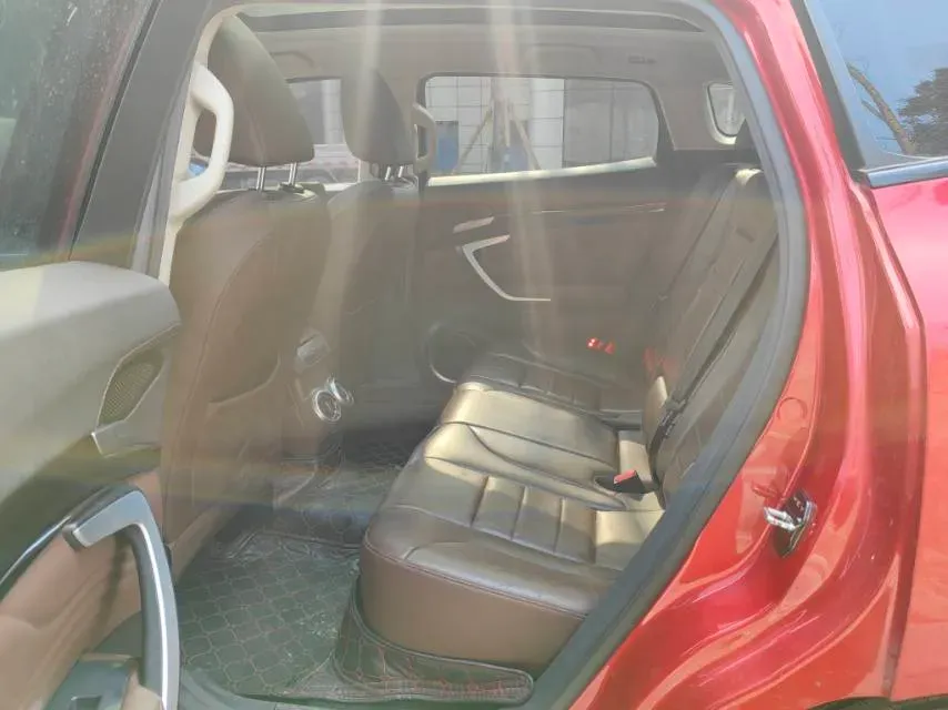 2017 WEY VV7 2.0T 234HP L4 7DCT,autocango,china used car exporter,china ev exporter,chinese used car exporter,chinese used ev exporter