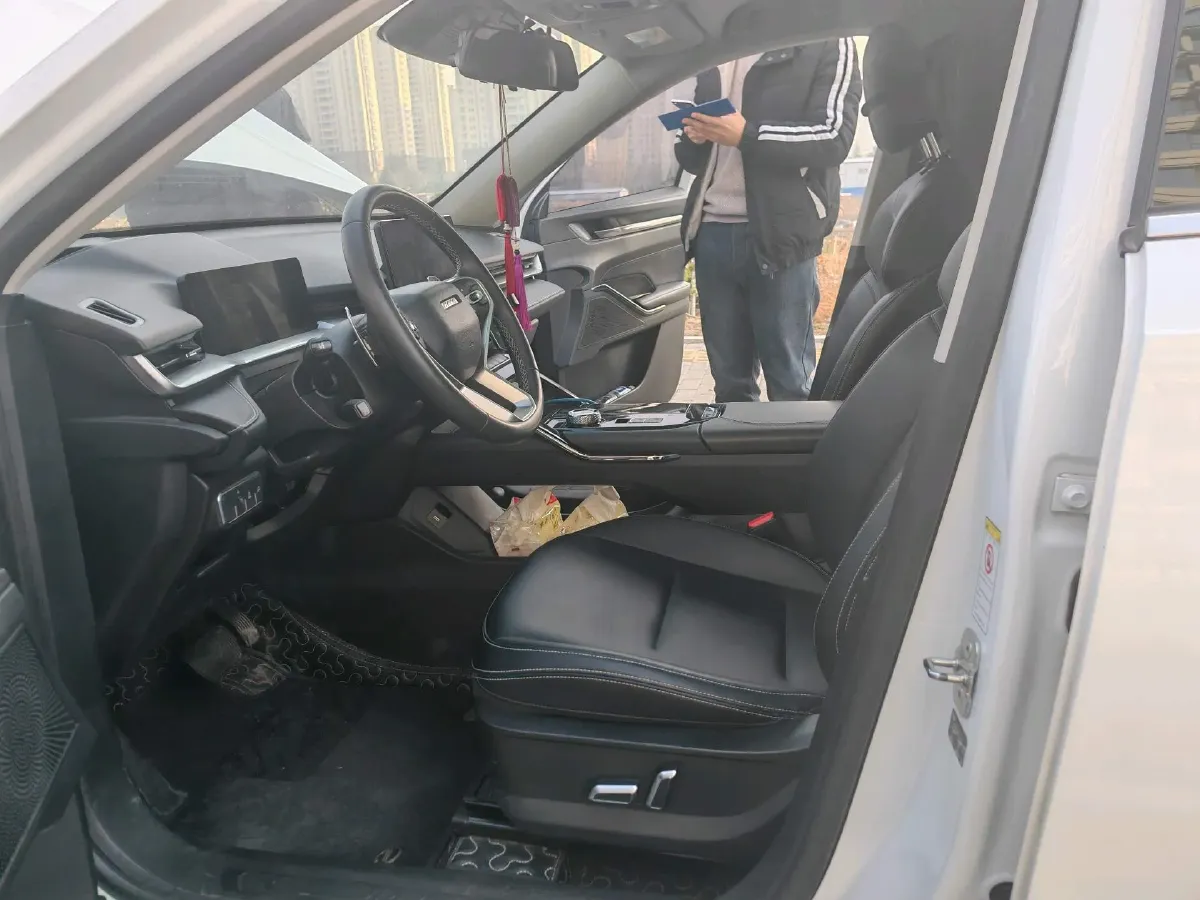 2021 Haval H6 1.5T 169HP L4 7DCT,autocango,china used car exporter,china ev exporter,chinese used car exporter,chinese used ev exporter