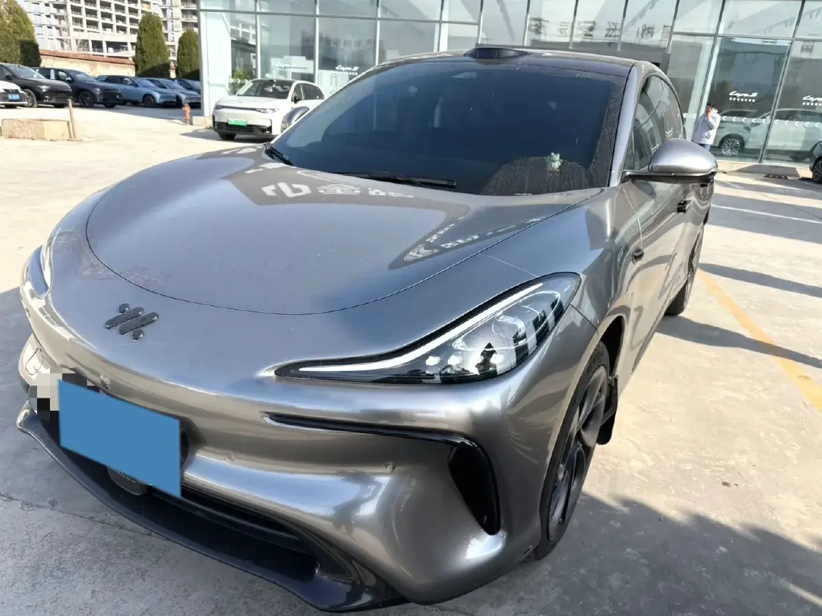 2023 IM LS6 BEV 71KWH