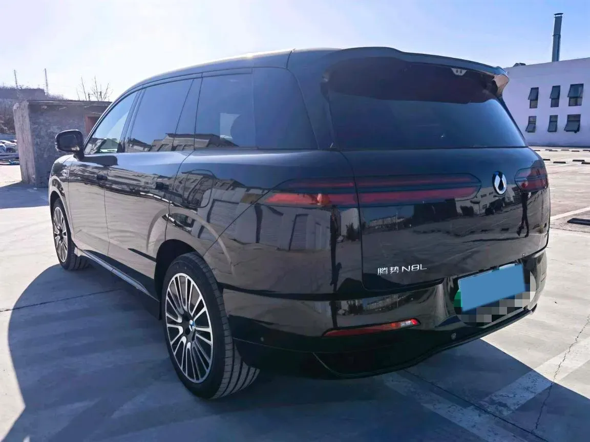 2025 Denza DenzaN8L 2.0T 207HP L4 E-CVT PHEV,autocango,china used car exporter,china ev exporter,chinese used car exporter,chinese used ev exporter