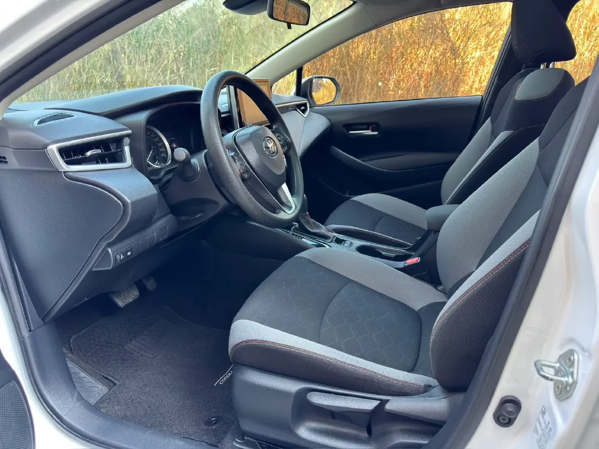 2022 Toyota Corolla 1.2T 116HP L4 CVT,autocango,china used car exporter,china ev exporter,chinese used car exporter,chinese used ev exporter