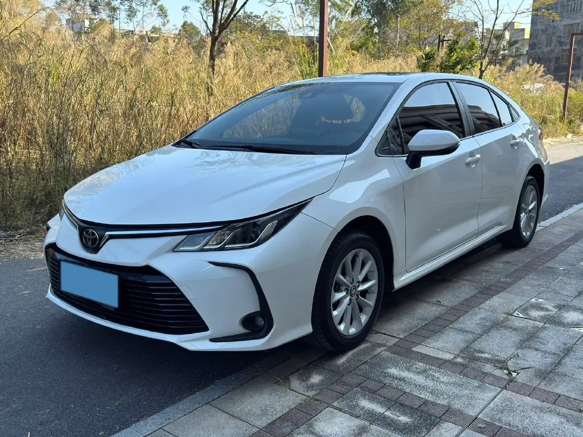 2022 Toyota Corolla 1.2T 116HP L4 CVT