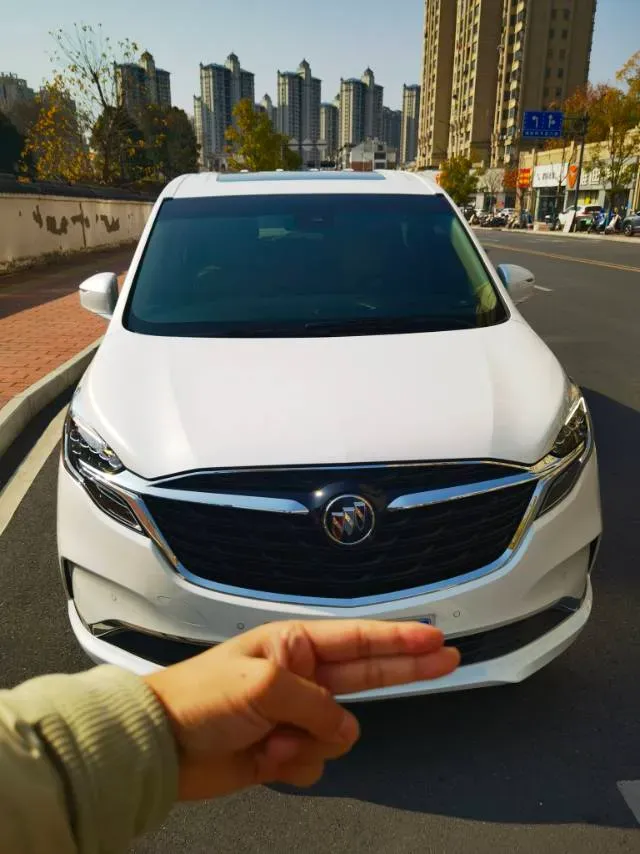 2022 Buick GL8 2.0T 237HP L4 9AT,autocango,china used car exporter,china ev exporter,chinese used car exporter,chinese used ev exporter