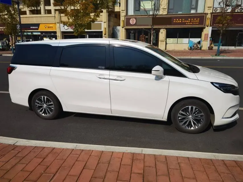 2022 Buick GL8 2.0T 237HP L4 9AT,autocango,china used car exporter,china ev exporter,chinese used car exporter,chinese used ev exporter