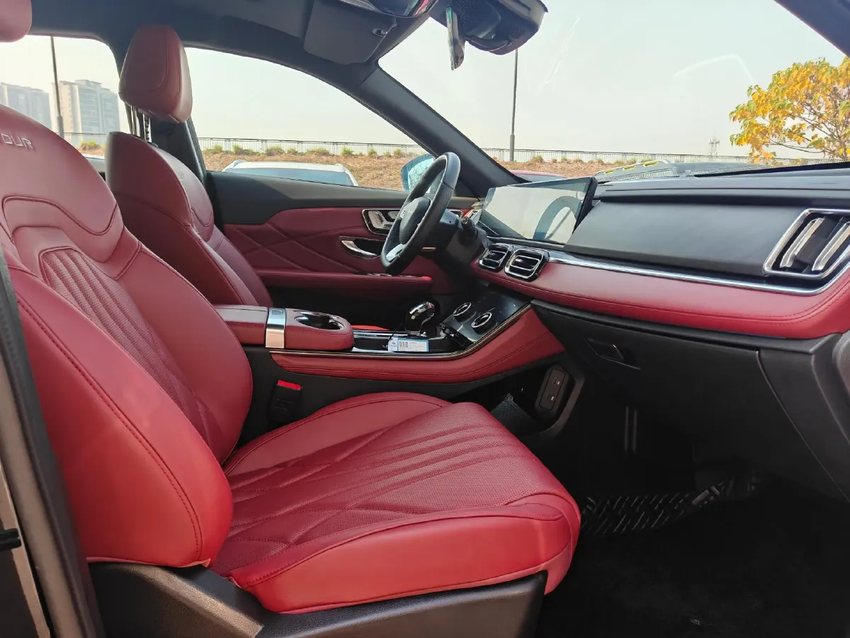 2025 Jetour X70 Plus 1.5T 184HP L4 7DCT,autocango,china used car exporter,china ev exporter,chinese used car exporter,chinese used ev exporter