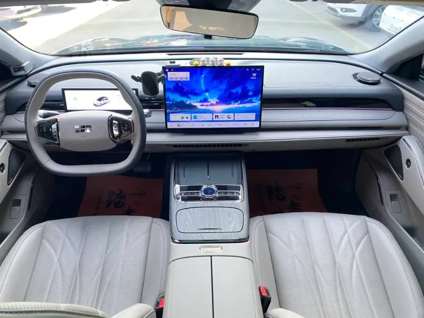 2025 Geely Galaxy Starshine 8 1.5L 112HP L4 1DHT PHEV,autocango,china used car exporter,china ev exporter,chinese used car exporter,chinese used ev exporter