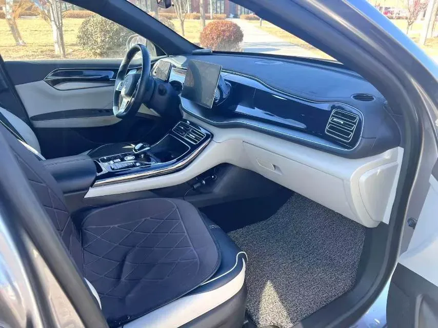 2021 Haval F7 1.5T 169HP L4 7DCT,autocango,china used car exporter,china ev exporter,chinese used car exporter,chinese used ev exporter