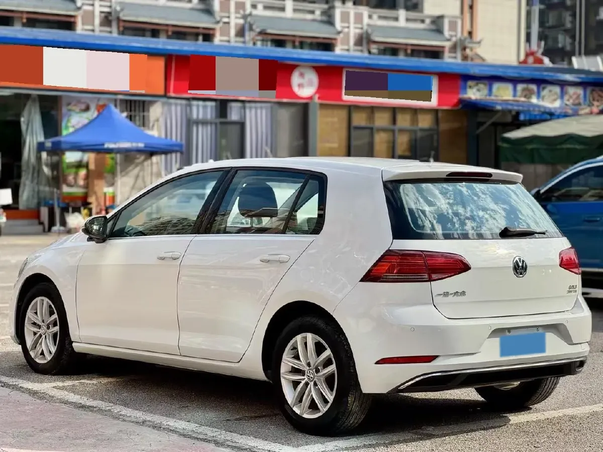 2019 Ford Focus 1.5T 184HP L3 8AT,autocango,china used car exporter,china ev exporter,chinese used car exporter,chinese used ev exporter