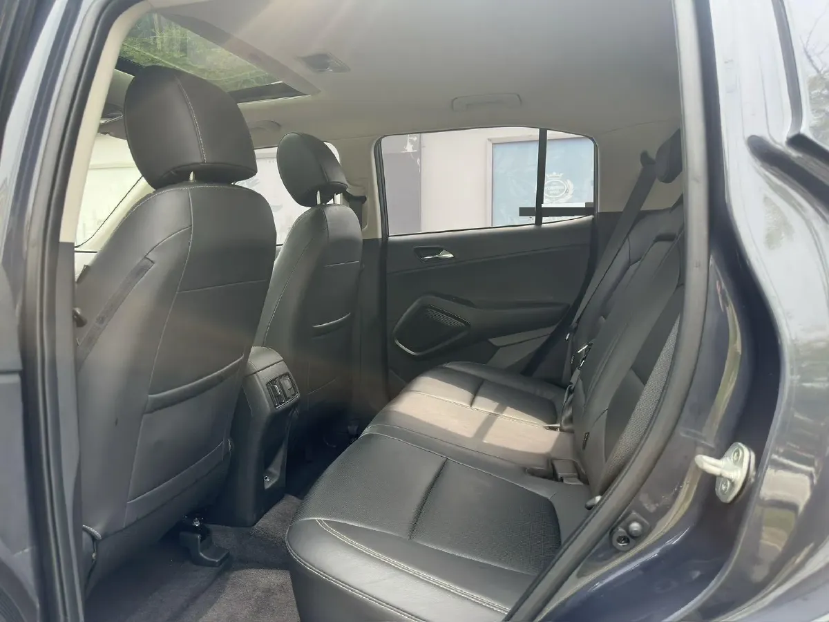 2021 Hyundai ix35 2.0L 160HP L4 6AT,autocango,china used car exporter,china ev exporter,chinese used car exporter,chinese used ev exporter