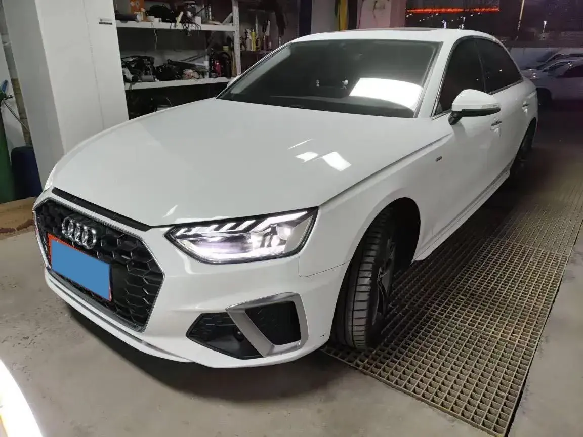 2020 Audi A4L 2.0T 190HP L4 7DCT