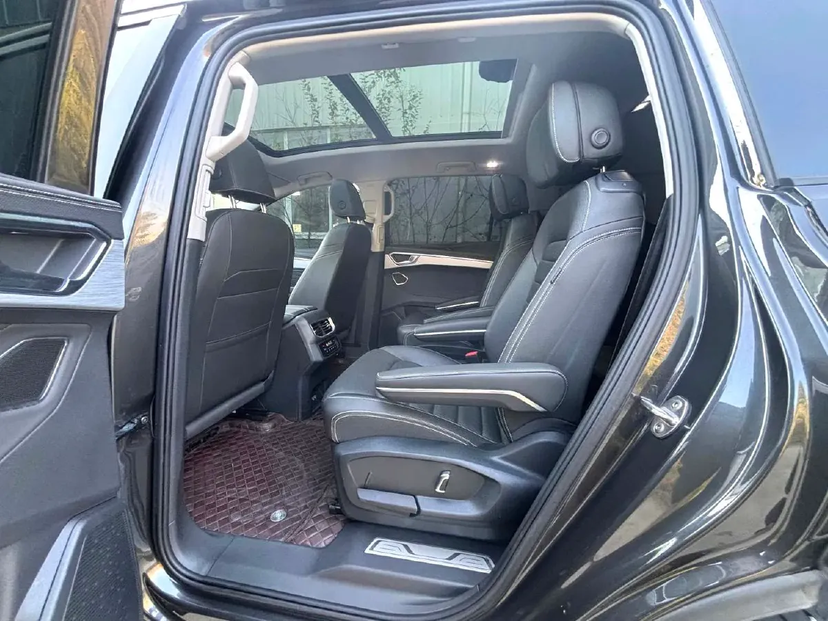 2021 Volkswagen Talagon 2.0T 220HP L4 7DCT,autocango,china used car exporter,china ev exporter,chinese used car exporter,chinese used ev exporter