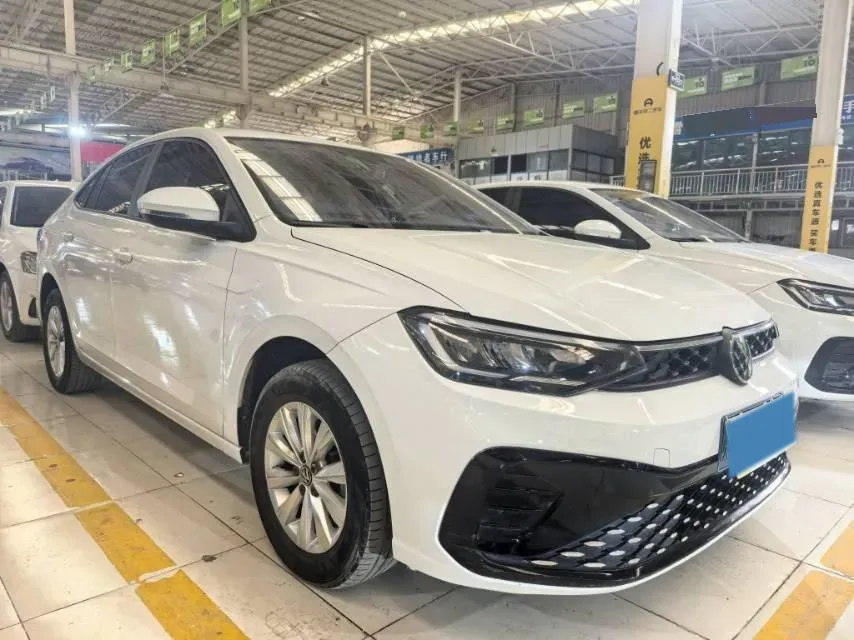 2023 Mazda 3 Axela 1.5L 117HP L4 6AT,autocango,china used car exporter,china ev exporter,chinese used car exporter,chinese used ev exporter