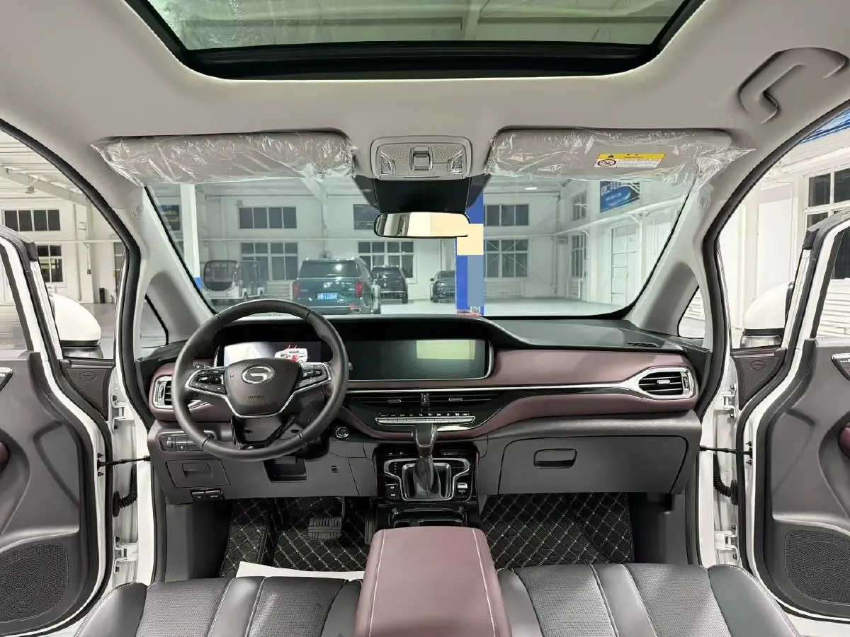 2023 GAC Trumpchi M6 1.5T 177HP L4 7DCT,autocango,china used car exporter,china ev exporter,chinese used car exporter,chinese used ev exporter