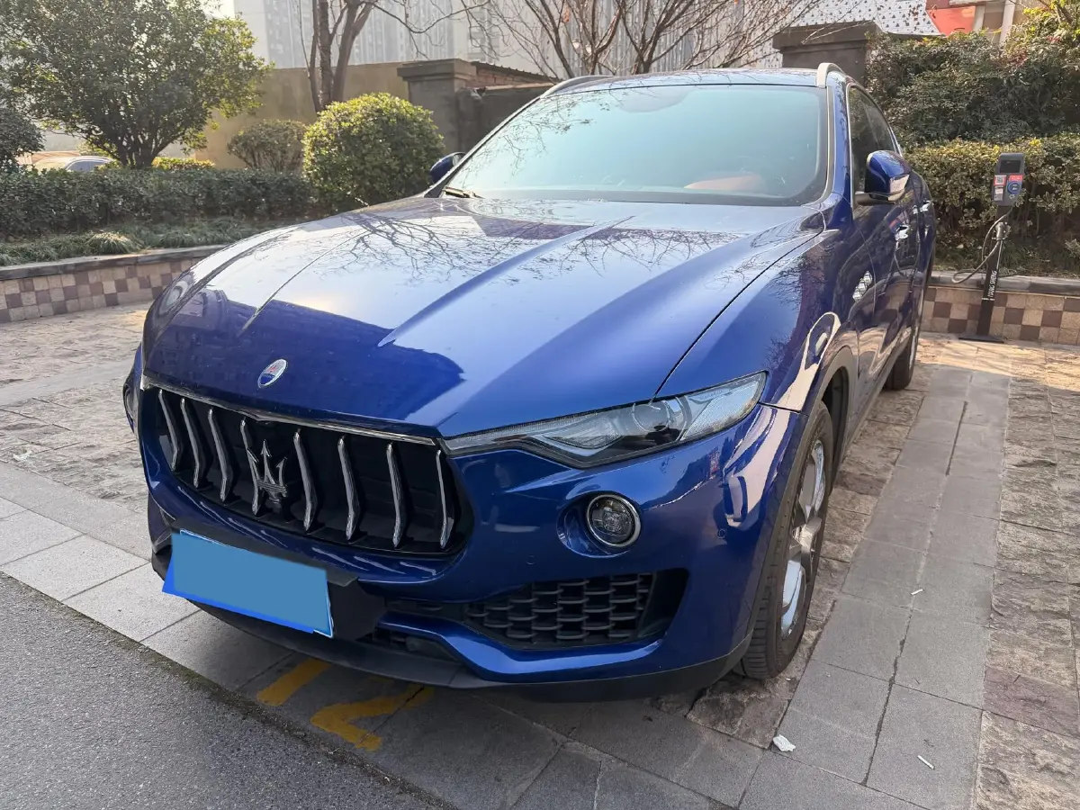 2018 Jaguar XJ 3.0T 340HP V6 8AT