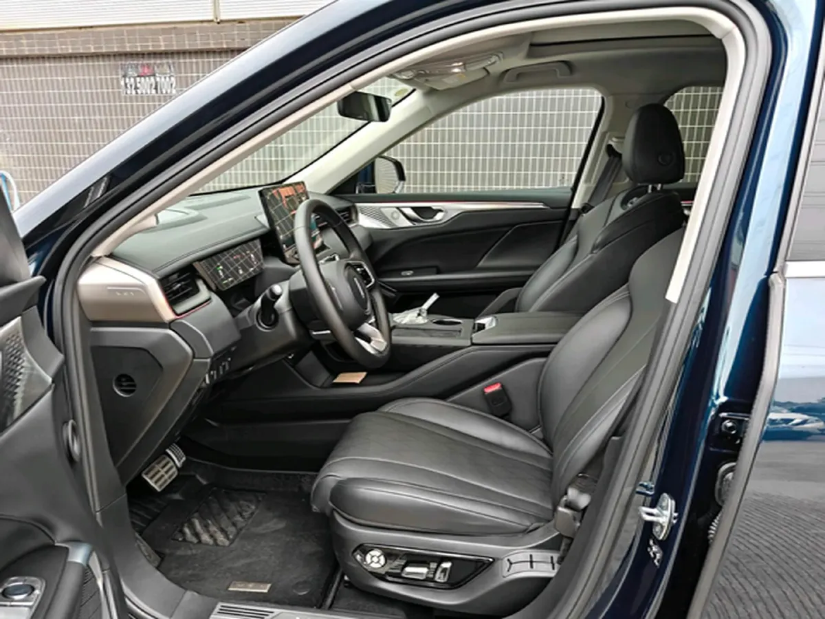 2024 WEY Mocha 1.5T 170HP L4 4DHT PHEV 35.04KWH,autocango,china used car exporter,china ev exporter,chinese used car exporter,chinese used ev exporter