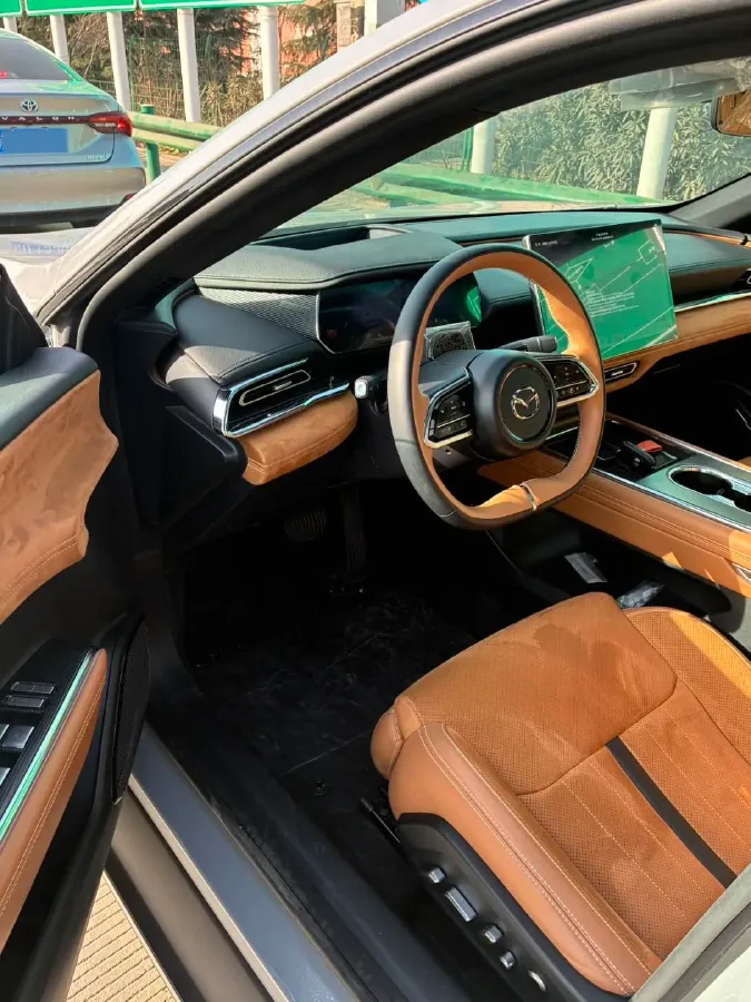 2024 Mazda EZ-6 REEV 95HP REEV 28.4KWH,autocango,china used car exporter,china ev exporter,chinese used car exporter,chinese used ev exporter