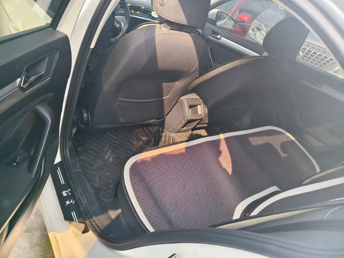 2021 DongFeng Forthing S50EV BEV 57.2KWH,autocango,china used car exporter,china ev exporter,chinese used car exporter,chinese used ev exporter