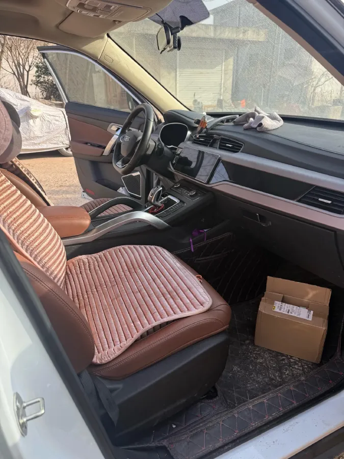 2021 Geely JiaJi 1.8T 184HP L4 7DCT,autocango,china used car exporter,china ev exporter,chinese used car exporter,chinese used ev exporter