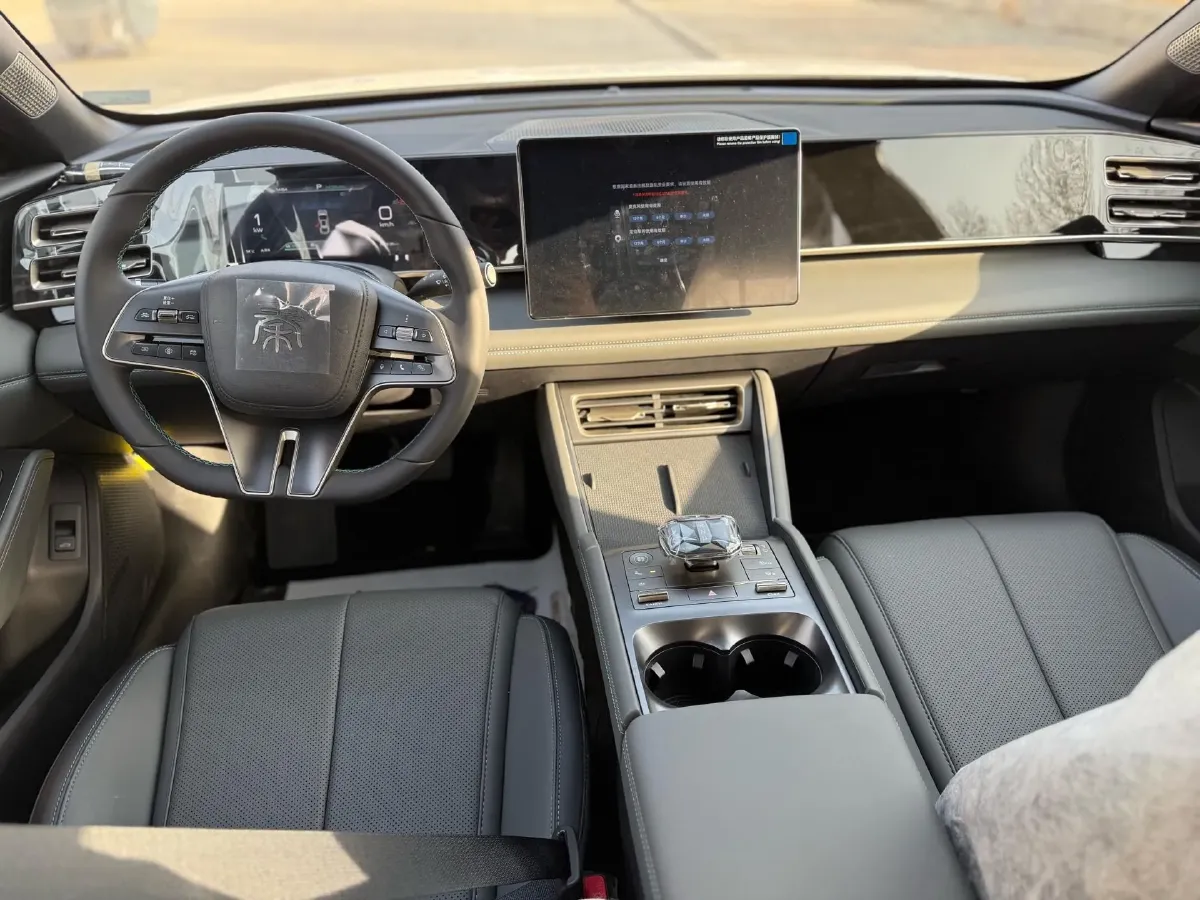 2024 BYD QinL 1.5L 101HP L4 E-CVT PHEV 15.87KWH,autocango,china used car exporter,china ev exporter,chinese used car exporter,chinese used ev exporter