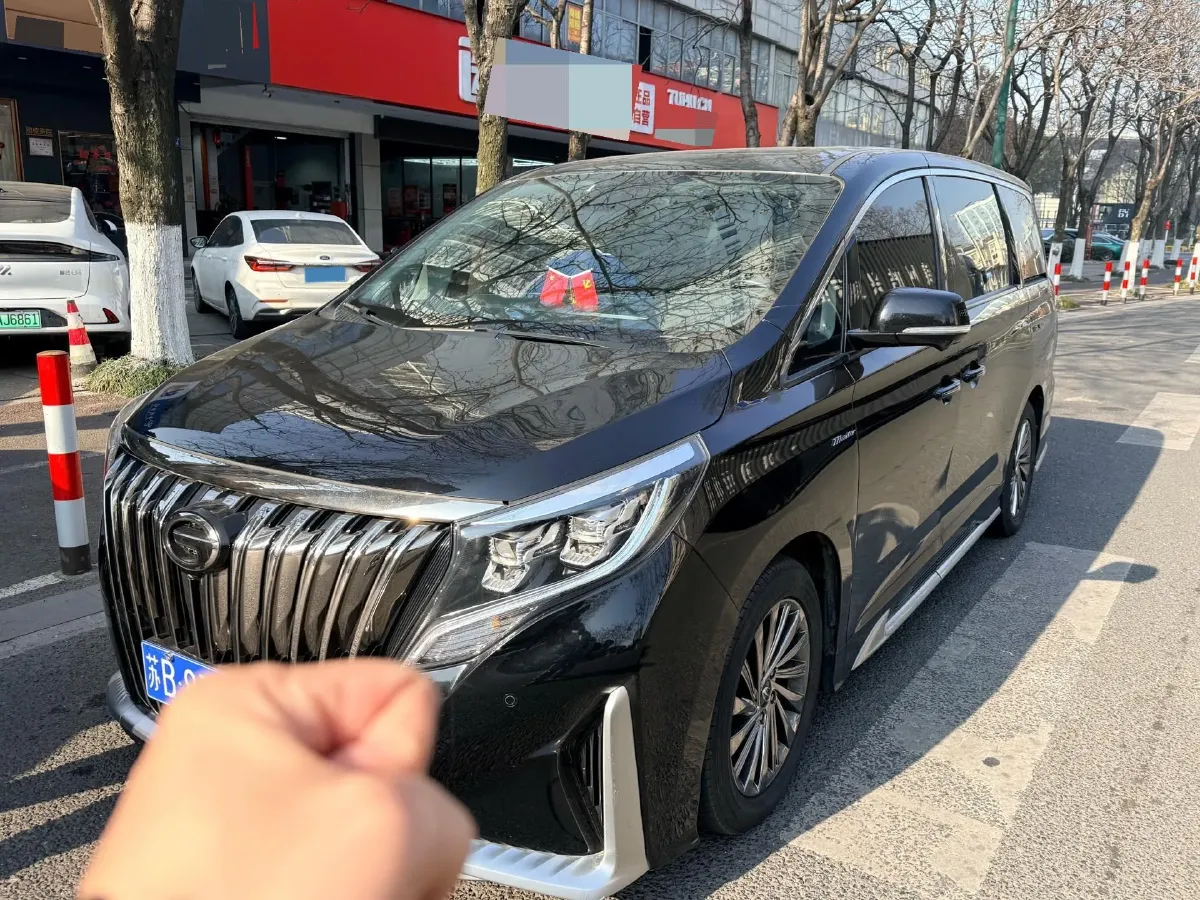 2021 GAC Trumpchi M8 2.0T 252HP L4 8AT,autocango,china used car exporter,china ev exporter,chinese used car exporter,chinese used ev exporter