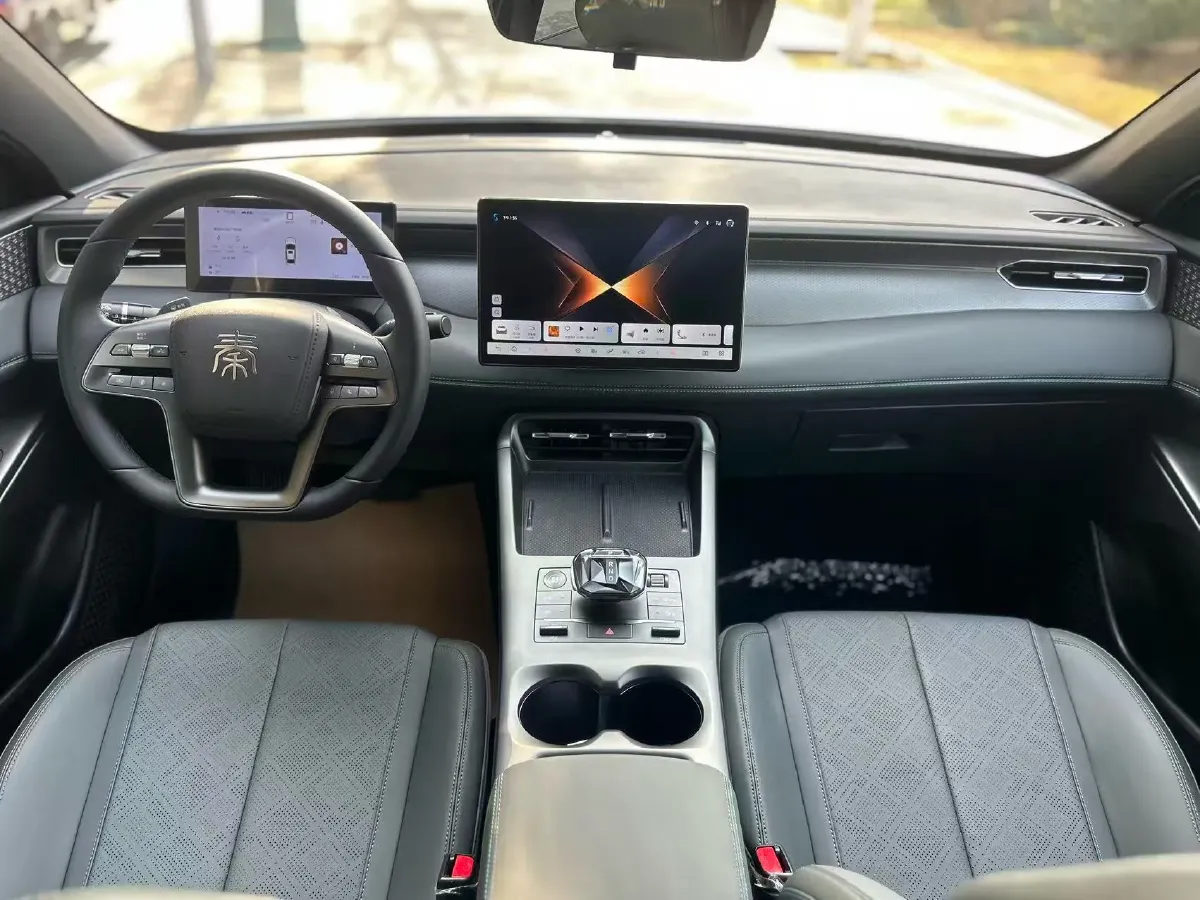 2025 BYD Qin Plus 1.5L 101HP L4 E-CVT PHEV 15.8KWH,autocango,china used car exporter,china ev exporter,chinese used car exporter,chinese used ev exporter