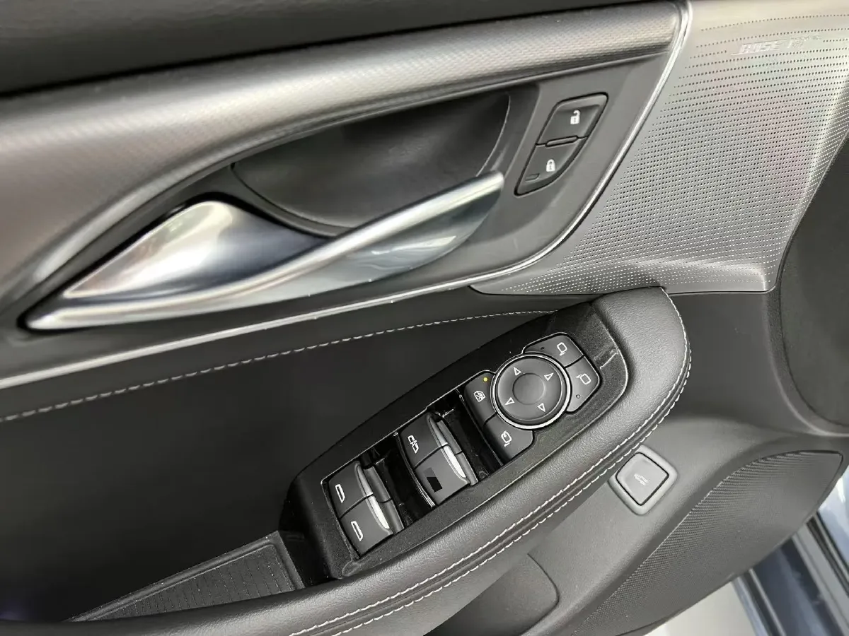 2021 Cadillac CT5 2.0T 237HP L4 10AT,autocango,china used car exporter,china ev exporter,chinese used car exporter,chinese used ev exporter