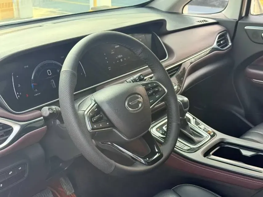 2021 GAC Trumpchi M6 1.5T 169HP L4 7DCT,autocango,china used car exporter,china ev exporter,chinese used car exporter,chinese used ev exporter