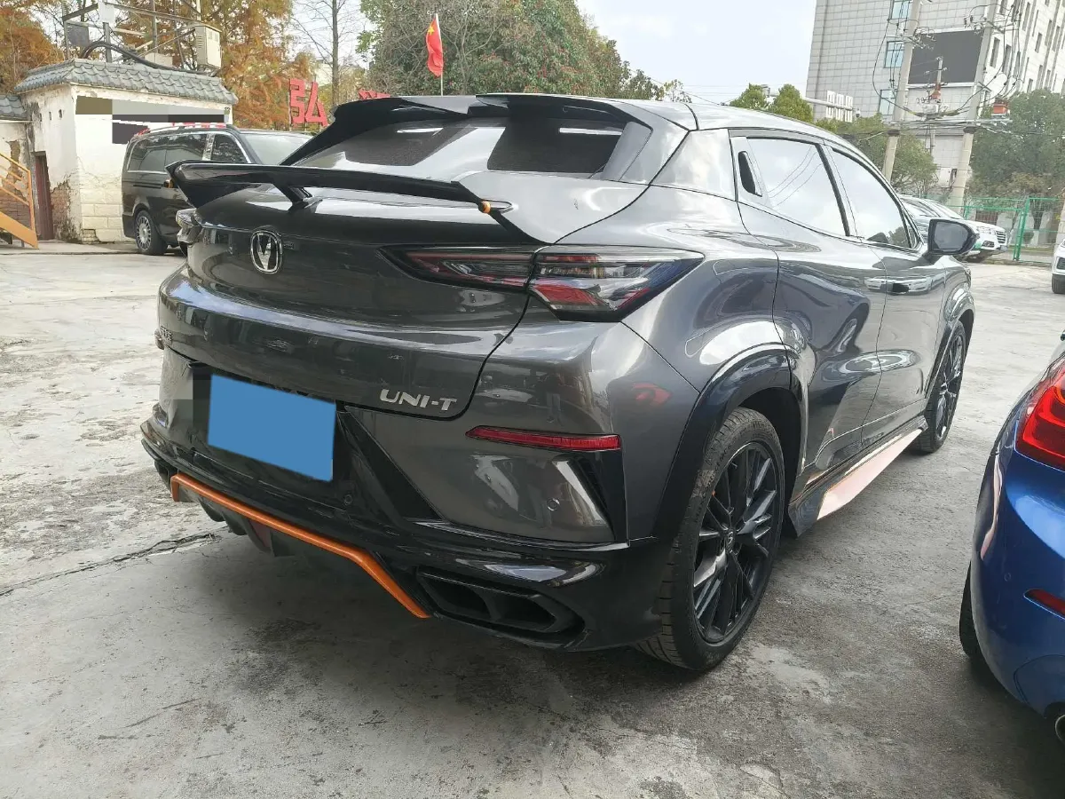 2023 ChangAn UNI-T 1.5T 188HP L4 7DCT,autocango,china used car exporter,china ev exporter,chinese used car exporter,chinese used ev exporter