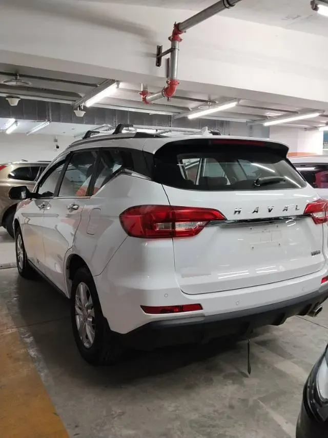 2019 Haval M6 1.5T 150HP L4 7DCT,autocango,china used car exporter,china ev exporter,chinese used car exporter,chinese used ev exporter