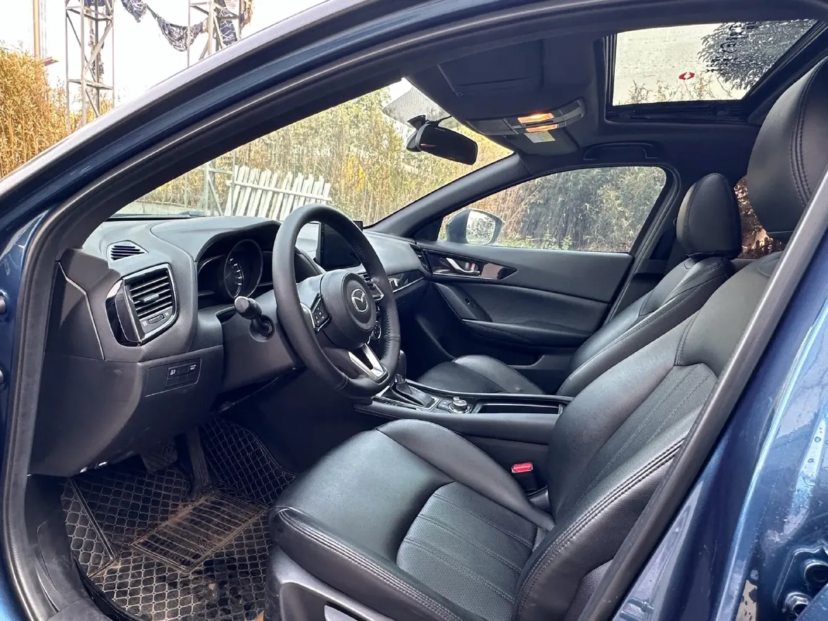 2020 Mazda CX-4 2.0L 158HP L4 6AT,autocango,china used car exporter,china ev exporter,chinese used car exporter,chinese used ev exporter