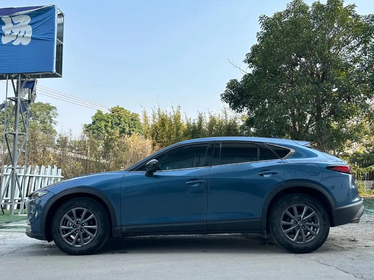2020 Mazda CX-4 2.0L 158HP L4 6AT,autocango,china used car exporter,china ev exporter,chinese used car exporter,chinese used ev exporter