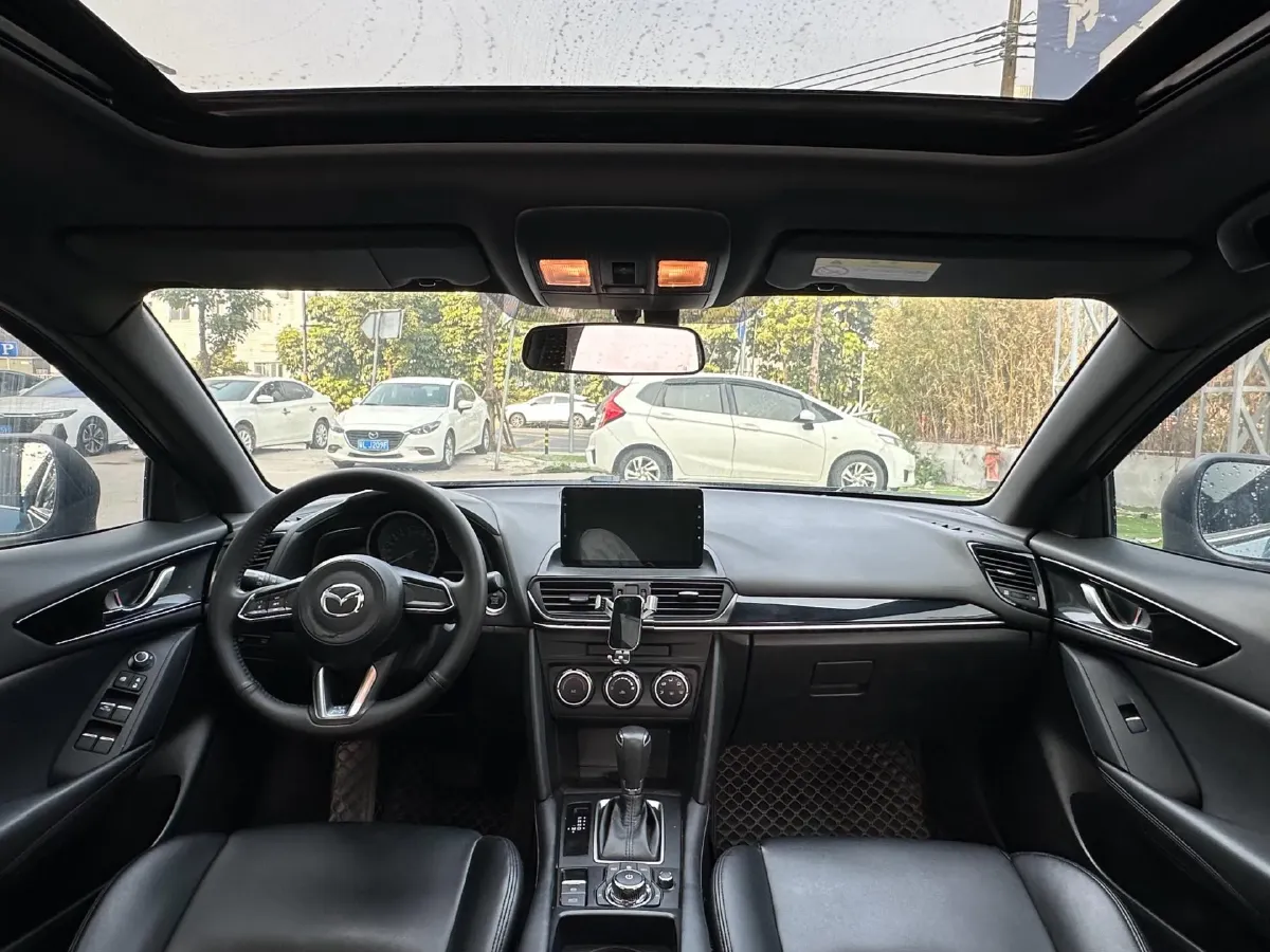 2020 Mazda CX-4 2.0L 158HP L4 6AT,autocango,china used car exporter,china ev exporter,chinese used car exporter,chinese used ev exporter