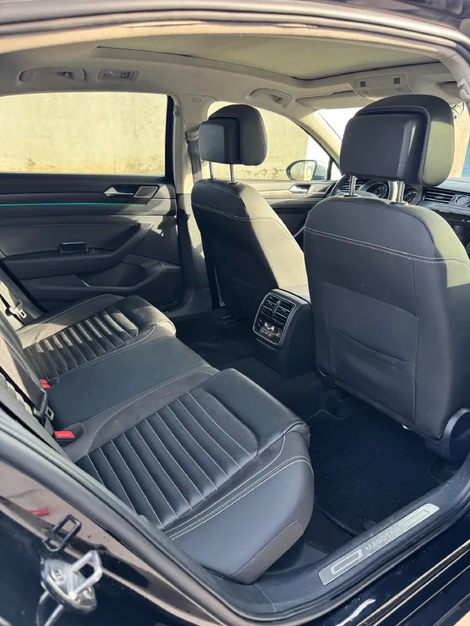 2020 Volkswagen Magotan 2.0T 186HP L4 7DCT,autocango,china used car exporter,china ev exporter,chinese used car exporter,chinese used ev exporter