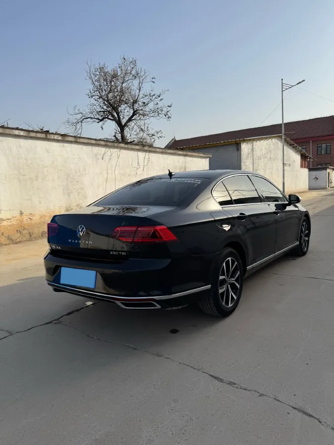 2020 Volkswagen Magotan 2.0T 186HP L4 7DCT,autocango,china used car exporter,china ev exporter,chinese used car exporter,chinese used ev exporter