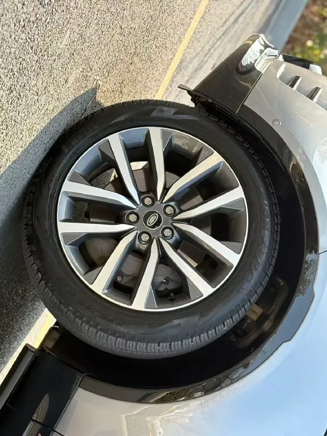 2021 Land Rover Discovery 3.0T 360HP L6 8AT,autocango,china used car exporter,china ev exporter,chinese used car exporter,chinese used ev exporter