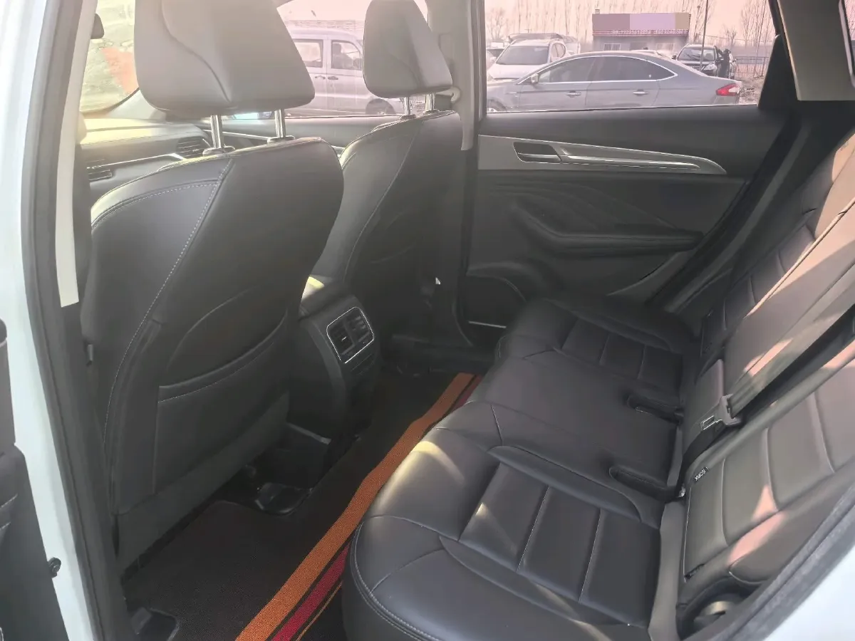 2019 Haval F7 1.5T 169HP L4 7DCT,autocango,china used car exporter,china ev exporter,chinese used car exporter,chinese used ev exporter