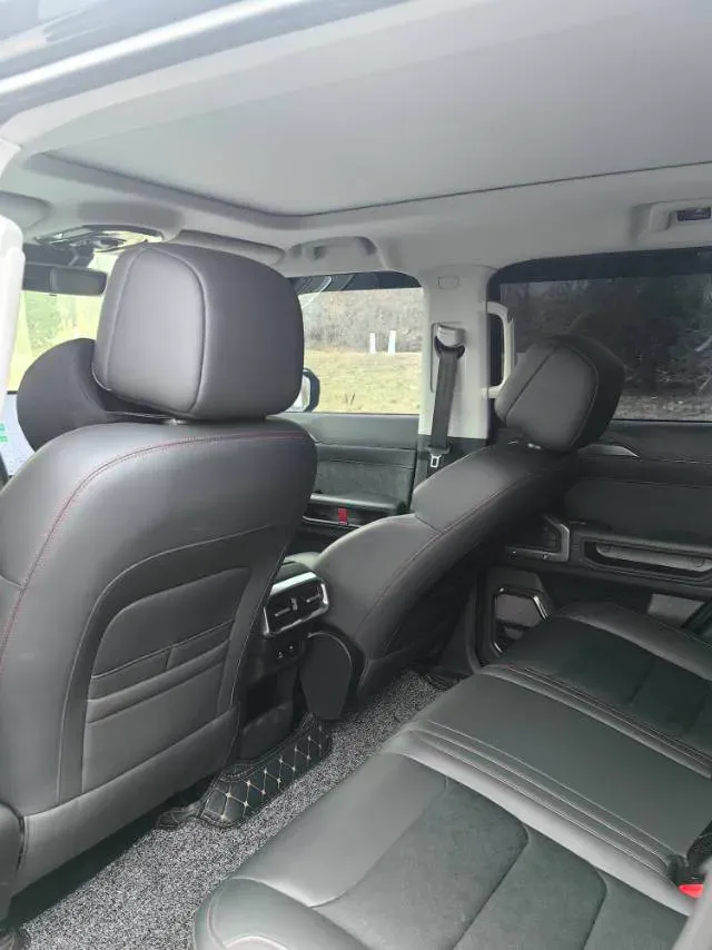 2023 Jetour Traveller 2.0T 254HP L4 7DCT,autocango,china used car exporter,china ev exporter,chinese used car exporter,chinese used ev exporter