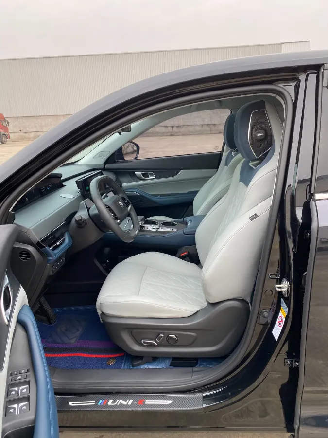 2022 Chevrolet Menlo BEV 61.1KWH,autocango,china used car exporter,china ev exporter,chinese used car exporter,chinese used ev exporter