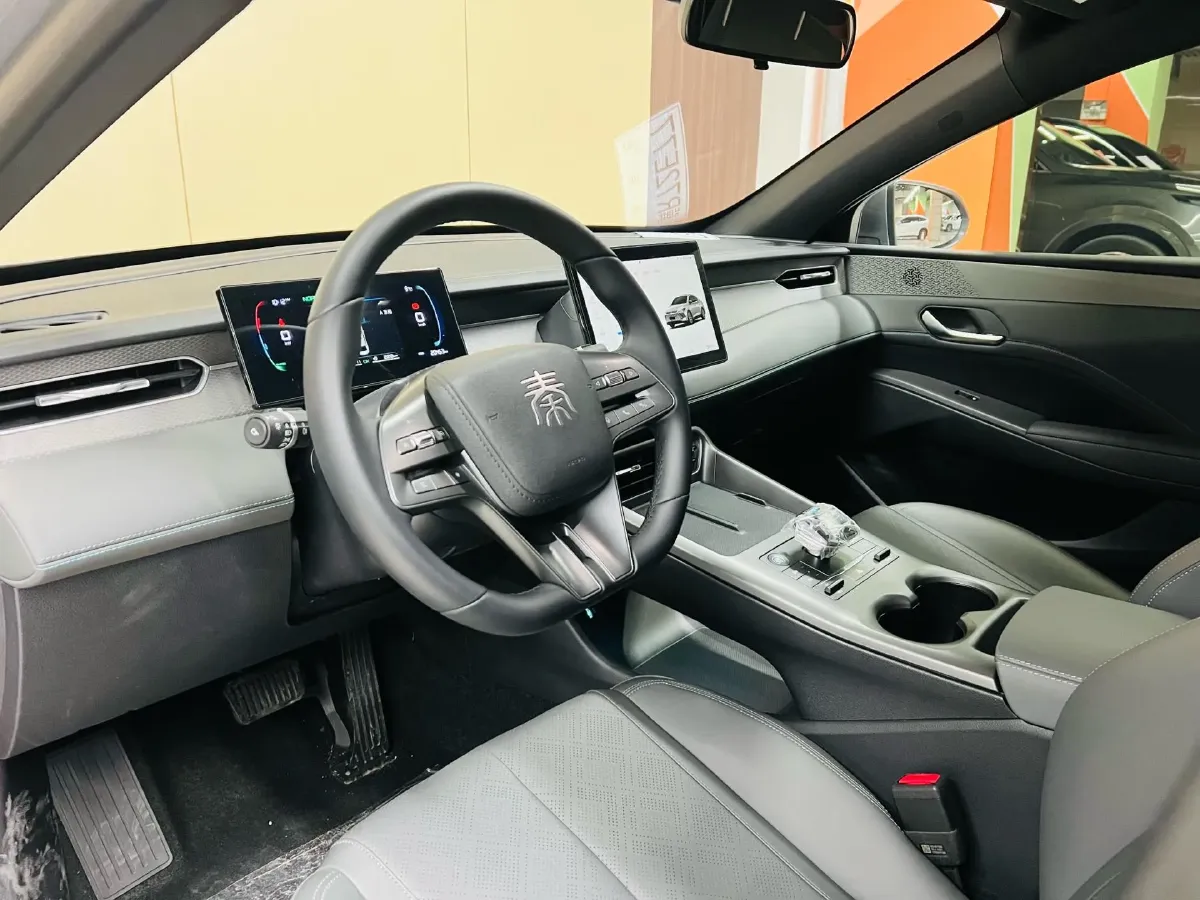 2025 BYD Qin Plus 1.5L 101HP L4 E-CVT PHEV 7.68KWH,autocango,china used car exporter,china ev exporter,chinese used car exporter,chinese used ev exporter