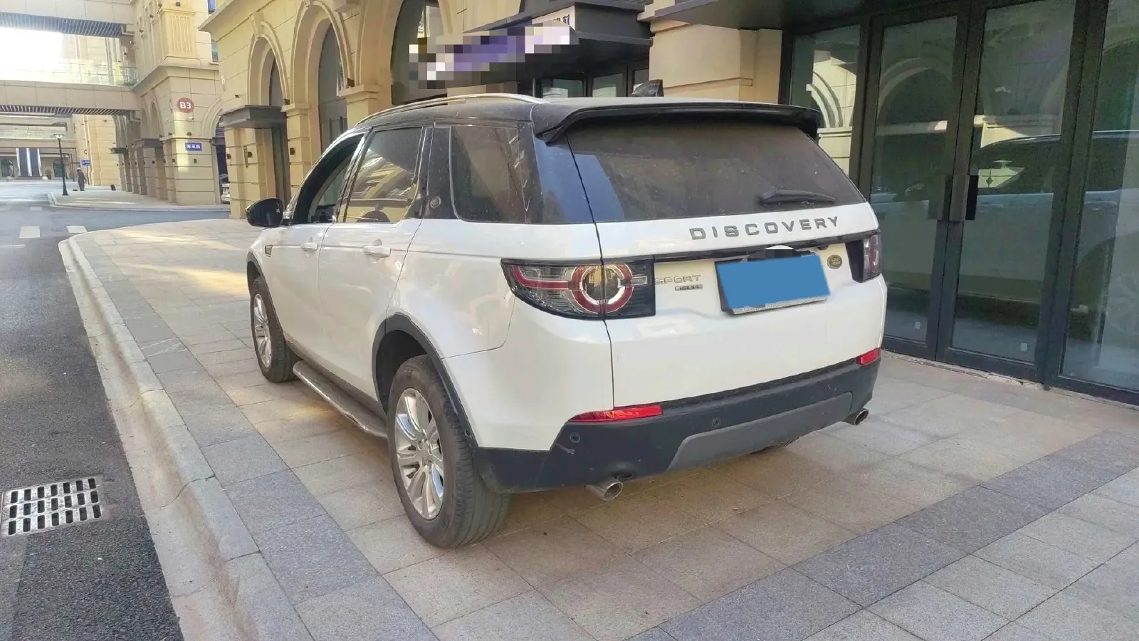 2019 Land Rover Discovery Sport 2.0T 241HP L4 9AT,autocango,china used car exporter,china ev exporter,chinese used car exporter,chinese used ev exporter
