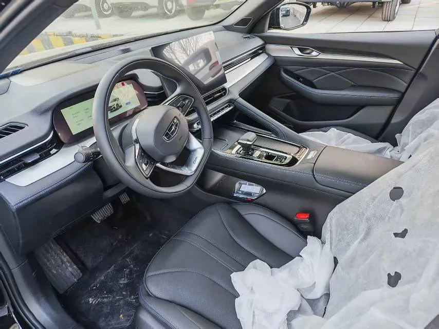 2026 Geely Preface 1.5T 181HP L4 7DCT,autocango,china used car exporter,china ev exporter,chinese used car exporter,chinese used ev exporter