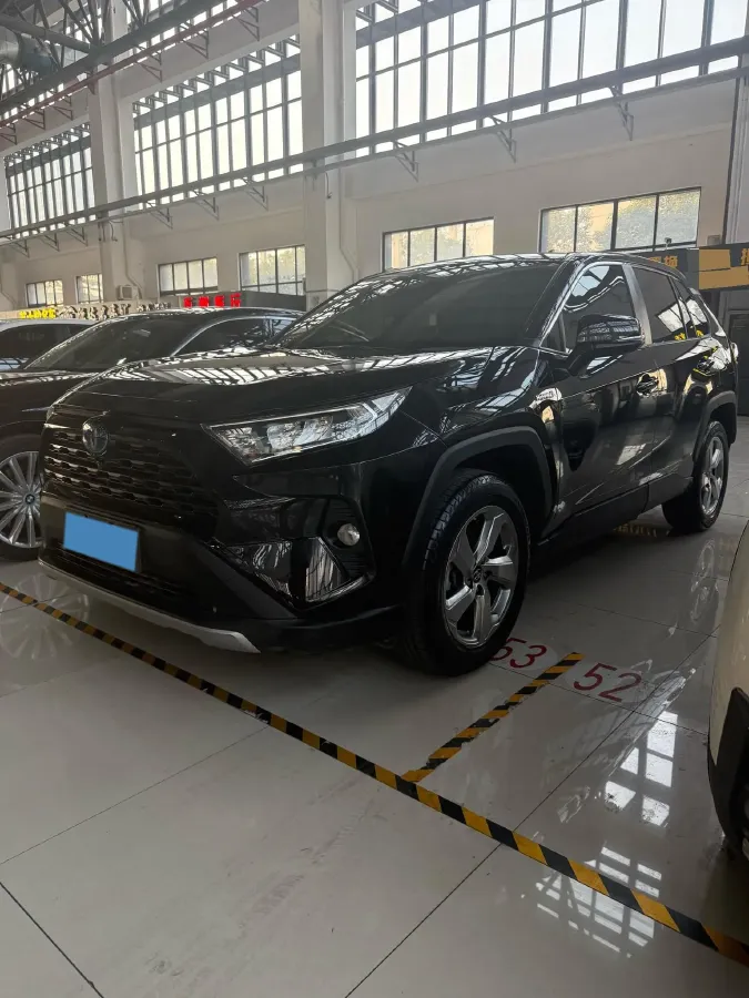 2021 Toyota RAV4 2.5L 178HP L4 E-CVT Hybrid,autocango,china used car exporter,china ev exporter,chinese used car exporter,chinese used ev exporter