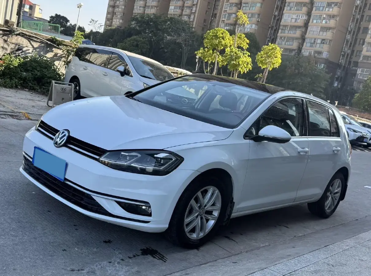 2018 Volkswagen Golf 1.6L 110HP L4 6AT