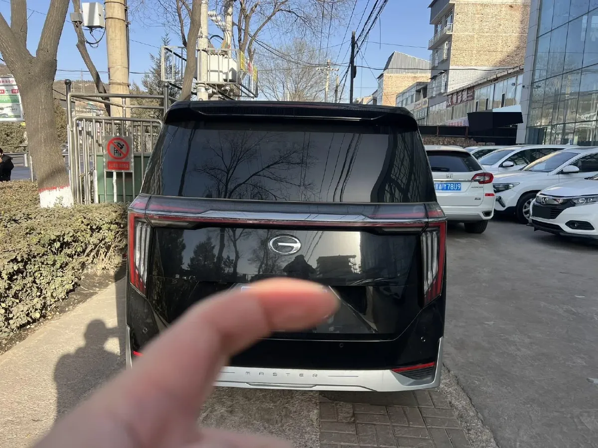 2023 GAC Trumpchi M8 2.0T 252HP L4 8AT,autocango,china used car exporter,china ev exporter,chinese used car exporter,chinese used ev exporter