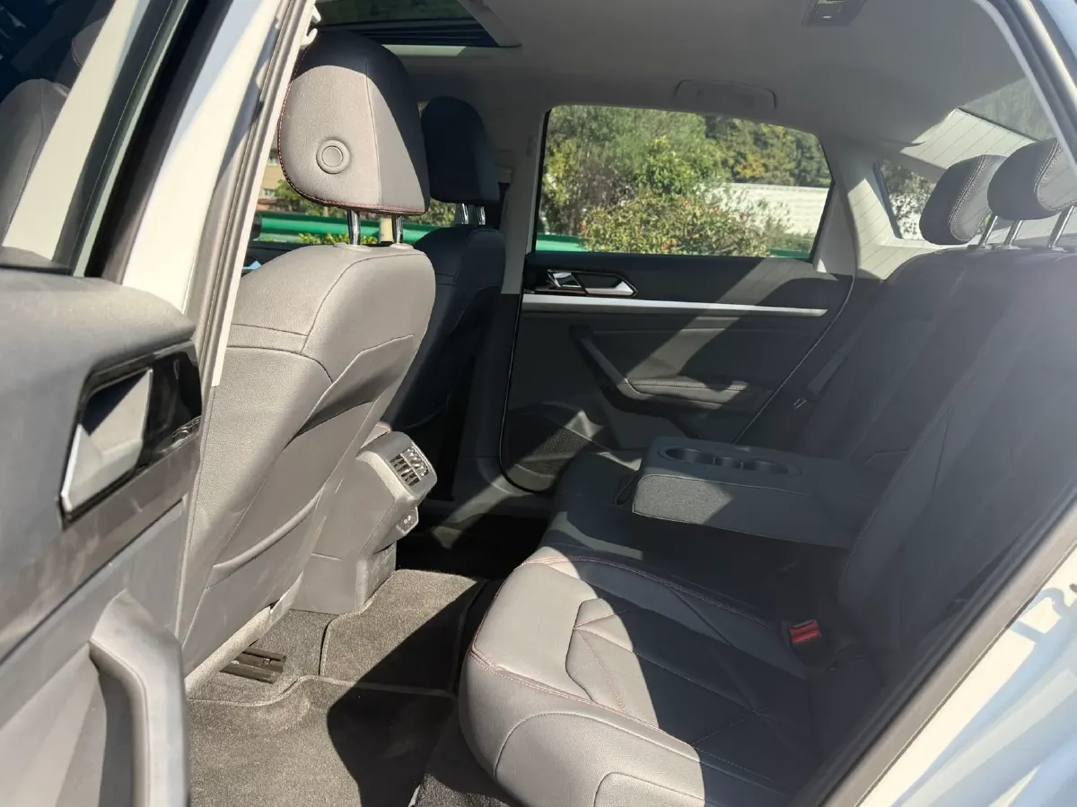 2024 Volkswagen Lavida 1.5T 160HP L4 7DCT,autocango,china used car exporter,china ev exporter,chinese used car exporter,chinese used ev exporter