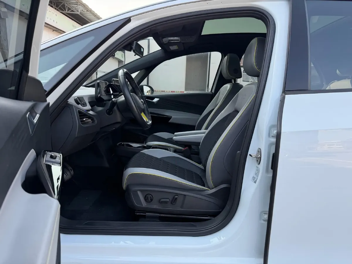 2022 Volkswagen ID.3 BEV 57.3KWH,autocango,china used car exporter,china ev exporter,chinese used car exporter,chinese used ev exporter